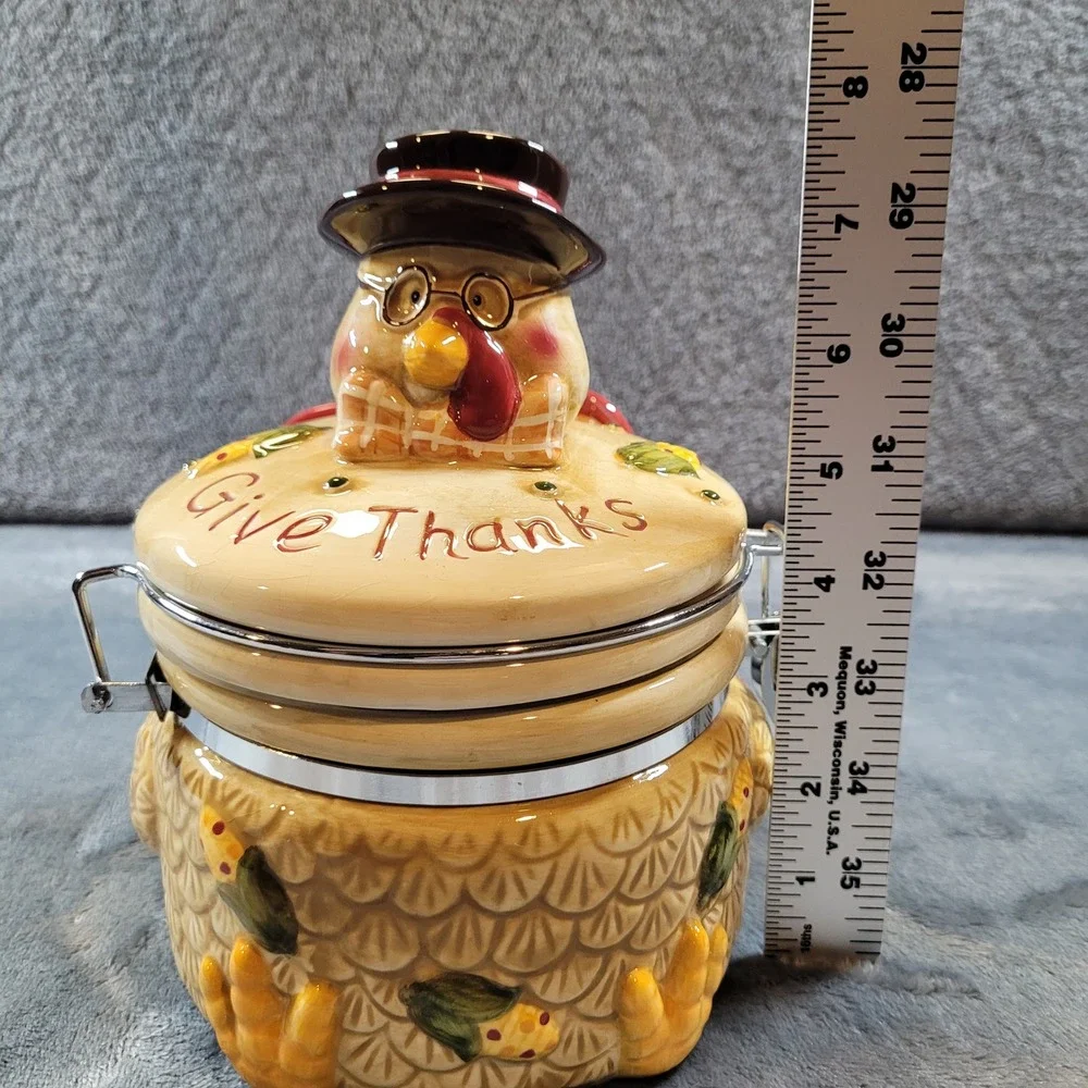 Give Thanks Ceramic Turkey Canister Thanksgiving Autumn Kitchen Jar Airtight Lid